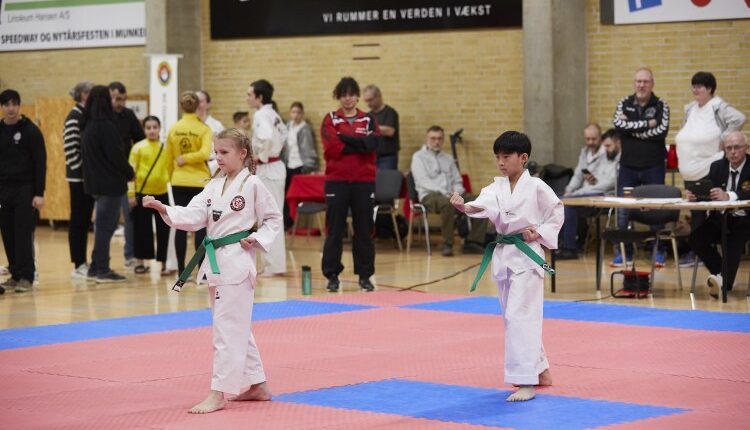 Flere flotte placeringer til taekwondo-kæmpere fra Herlev til Munkebo Cup.