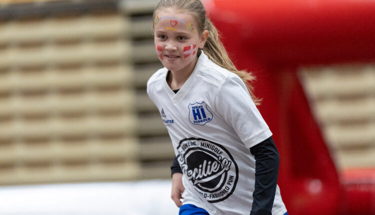 Fanzone før U18 træningskampen mellem Danmark og Finland den 13. november 2024 på Herlev Stadion. Foto: Claus Birch