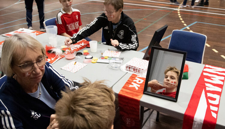 Fanzone før U18 træningskampen mellem Danmark og Finland den 13. november 2024 på Herlev Stadion. Foto: Claus Birch.